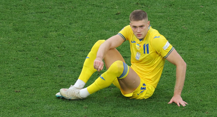 Довбик и Бондарь не попали в заявку Украины на матч с Бельгией