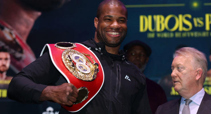 IBF назначила обязательную защиту Дюбуа в случае срыва боя с Усиком