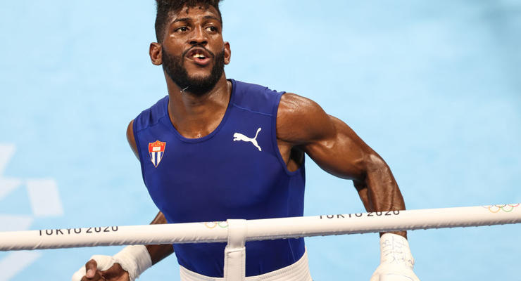 Золотий олімпієць Енді Крус готується до бою за титул IBF: можливий суперник - Хіронорі Міширо