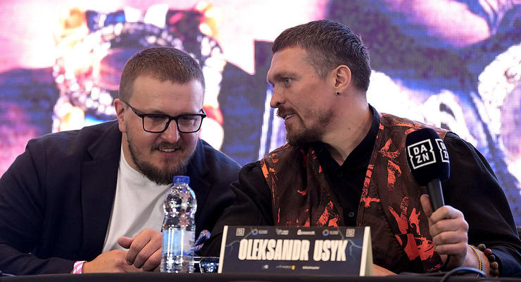 Усик может уйти из бокса на пике: менеджер обсуждает будущее чемпиона