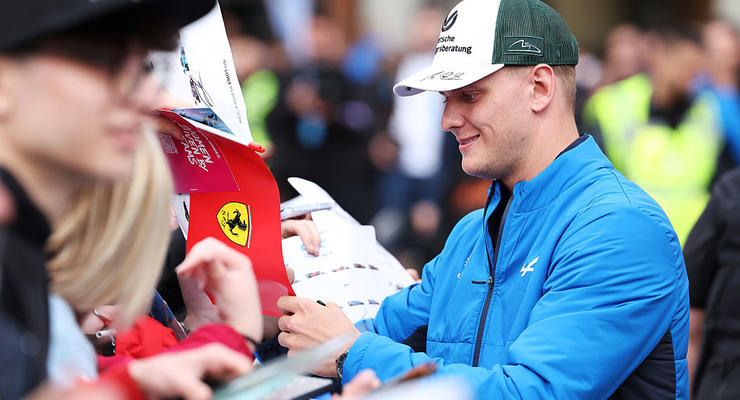 Франц Тост: Мик Шумахер - прекрасный выбор для команды Кадиллак в F1