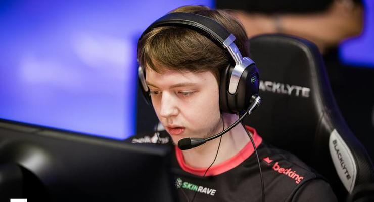 Українська команда B8 обіграє OG на турнірі Blast.tv Major Austin 2025