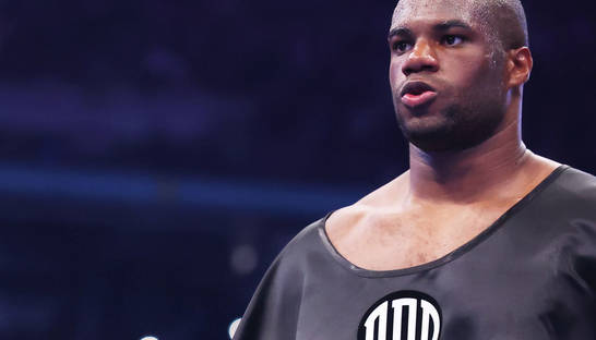 Дюбуа: Отцовская вера и отжимания до костей - ключ к моему чемпионству