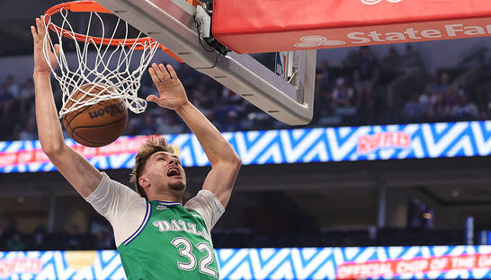 18-летний Флэгг повторяет подвиг Коби Брайанта, ведя Маверикс к победе