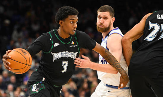 Михайлюк не врятував Юту від поразки в матчі з Міннесотою