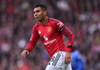 Каземіро залишається в Манчестер Юнайтед: новий контракт до 2026 року