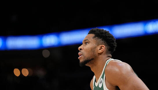 Яннис Адетокунбо пропустит игры из-за травмы: Милуоки в затруднении