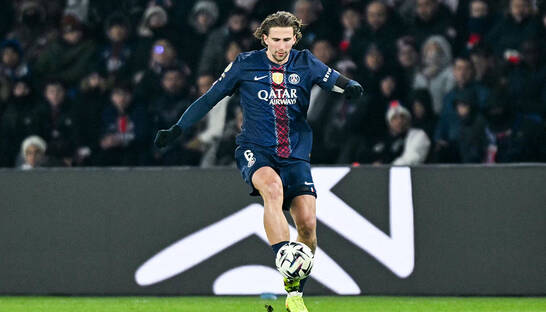 Забарний у паризькому дербі: низька оцінка та жовта картка