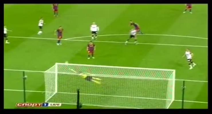 Яркий гол Вильи оформляет разгром МЮ