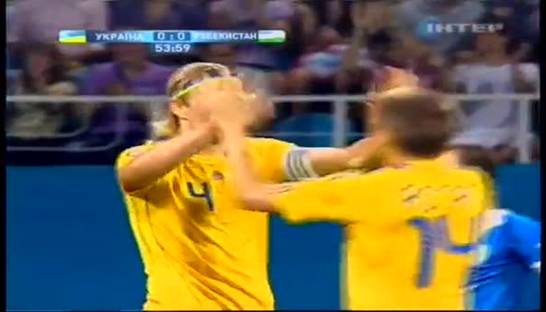 Тимощук распечатал ворота сборной Узбекистана