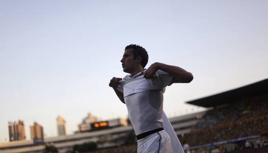 Лондонский Арсенал пытается переманить из Тоттенхэма сына ван Перси