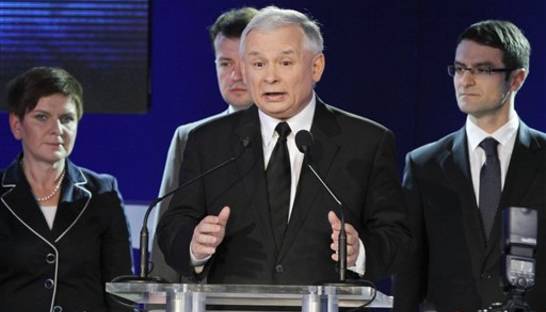 Ярослав Качиньский призывает бойкотировать украинские матчи Евро-2012