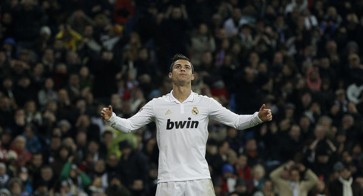 Без Касильяса. За Золотой мяч поборются Роналдо, Месси и Иньеста