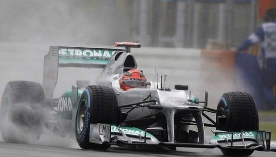 Команда Mercedes может сменить название