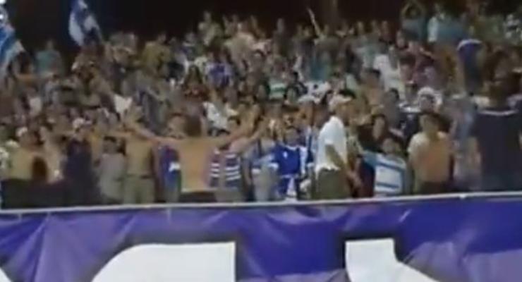 Фанаты Динамо Тбилиси во время матча Лиги чемпионов спели хит про Путина