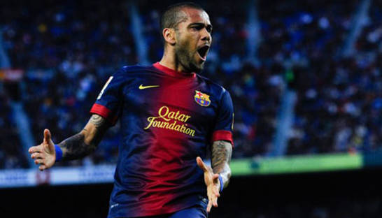 Дани Алвес зимой может сменить Барселону на Ливерпуль