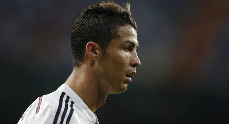 Манчестер Юнайтед готов платить Роналду больше 370 тысяч евро в неделю