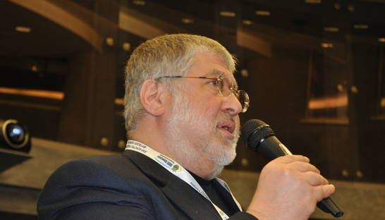 Коломойский предлагает установить потолок зарплат в украинском футболе