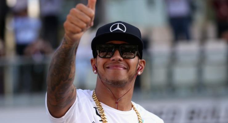 Хэмилтон: Не понимаю, как при таком отрыве я мог помешать Росбергу