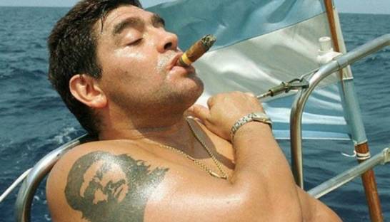 Марадона перенес операцию на желудке