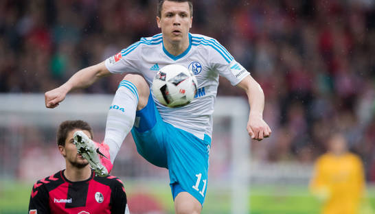 Коноплянка навестил маленького фаната со страшным диагнозом