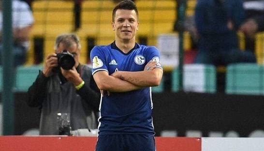 Коноплянка впервые в сезоне не попал в стартовый состав Шальке