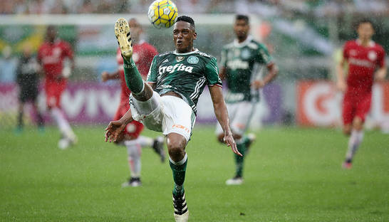 У Барселоны возникли финансовые разногласия с бразильским клубом