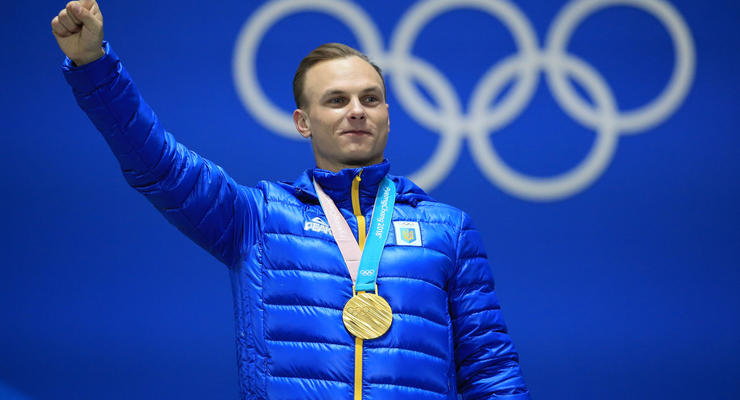 Арбраменко получил золотую медаль ОИ: фото церемонии награждения