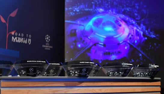 Жеребьевка 1/8 финала Лиги чемпионов: Лион сыграет с Барселоной, МЮ сразится с ПСЖ