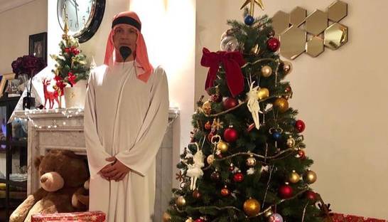 Коноплянка перевоплотился в арабского шейха и в этом образе встретил Новый год