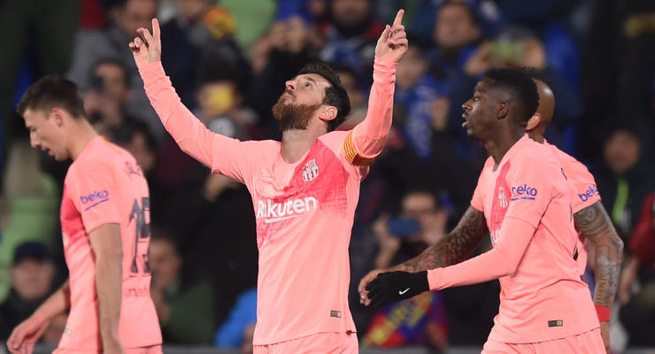 Роналду, Месси и Модрич попали в команду года по версии УЕФА