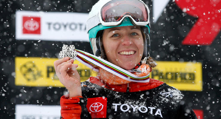 Данча завоевала серебро чемпионата мира по сноуборду