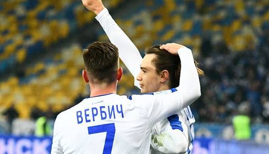 Динамо разгромило Зарю в первом матче после перерыва