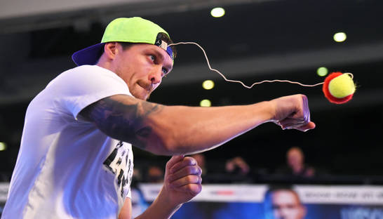 Хирн: Усик порвал бицепс, но, к счастью, операция ему не нужна