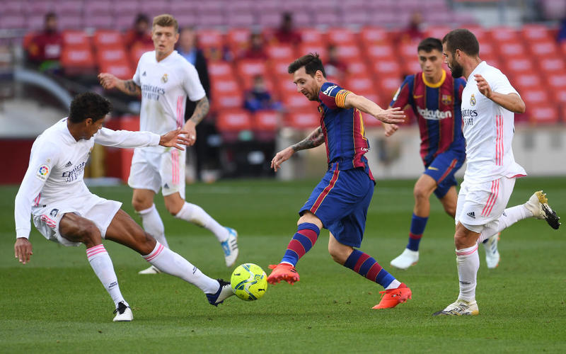 Реал обыграл Барселону на Камп Ноу / Getty Images