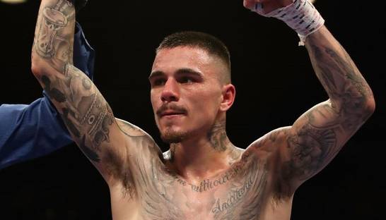 Камбосос одолел Селби и стал обязательным претендентом на титул, которым владеет Лопес