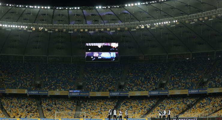 Все матчи в Украине до конца 2020 года пройдут без зрителей