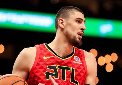 Лень заработал девять очков в матче против Атланты