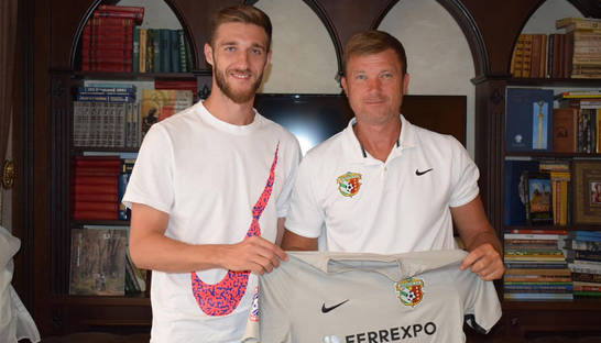 Ворскла усилилась защитником Шахтера