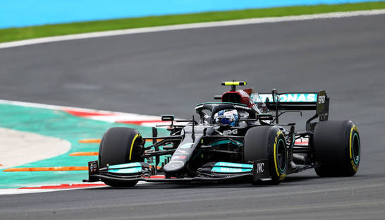 Боттас начнет Гран-при Турции с первой позиции