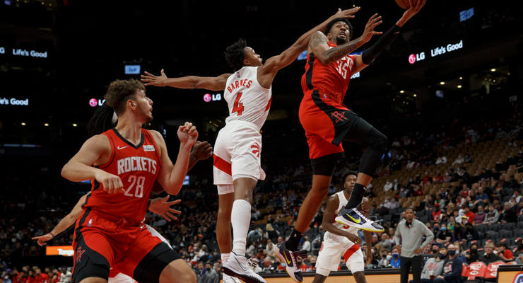 НБА: Михайлюк набрал 10 очков в матче с Хьюстоном, Сакраменто с Ленем обыграл Портленд