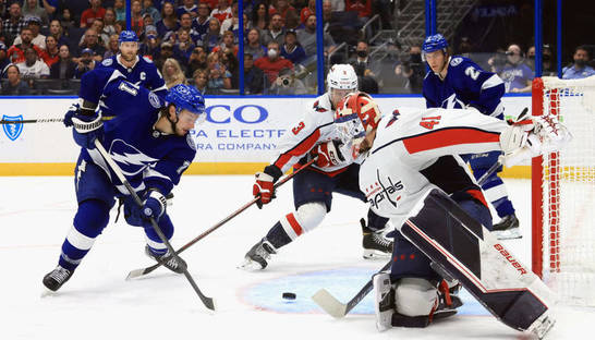 НХЛ: Вашингтон проиграл Тампе, Чикаго одолел Оттаву