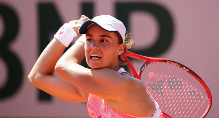 Калинина вышла в 1/4 финала турнира во Франции