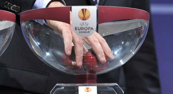 Барселона получила соперника: результаты жеребьевки Лиги Европы-2021/22