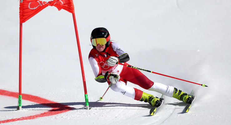 Австрия выиграла золото в смешанной дисциплине по горнолыжному спорту