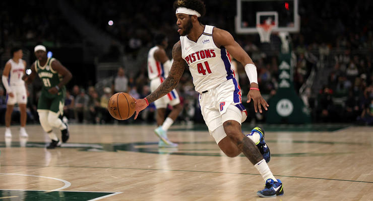 НБА: Детройт разобрался с Орландо