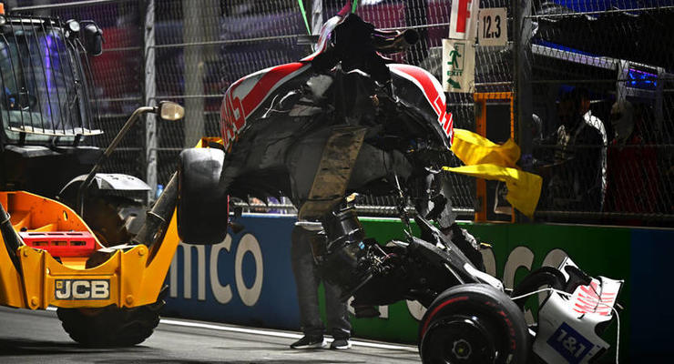 Мик Шумахер попал в серьезную аварию во время квалификации Гран-при Саудовской Аравии
