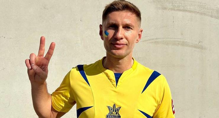 Экс- футболист сборной Украины сыграл в благотворительном матче в поддержку украинских беженцев