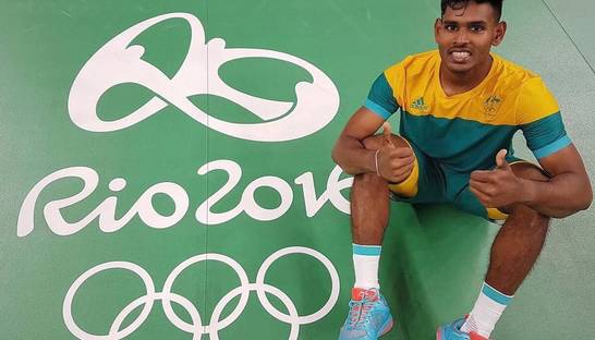 Австралиец, провалившийся на Олимпиаде, утешил себя визитом в McDonald's