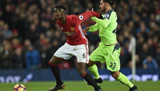 Погба выкрасил кислотно-желтым цветом свои инициалы на голове